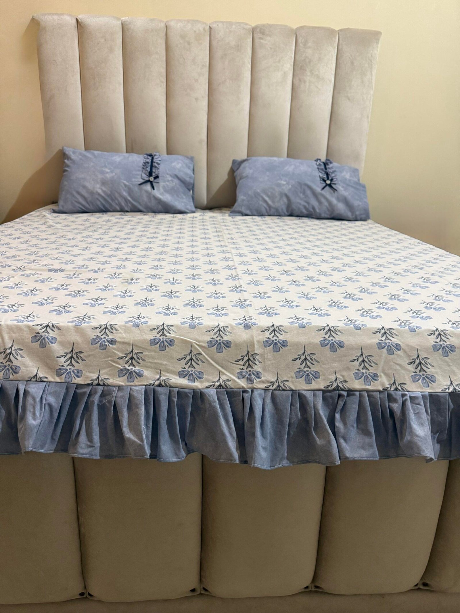 king size blue floral cotton bedsheet