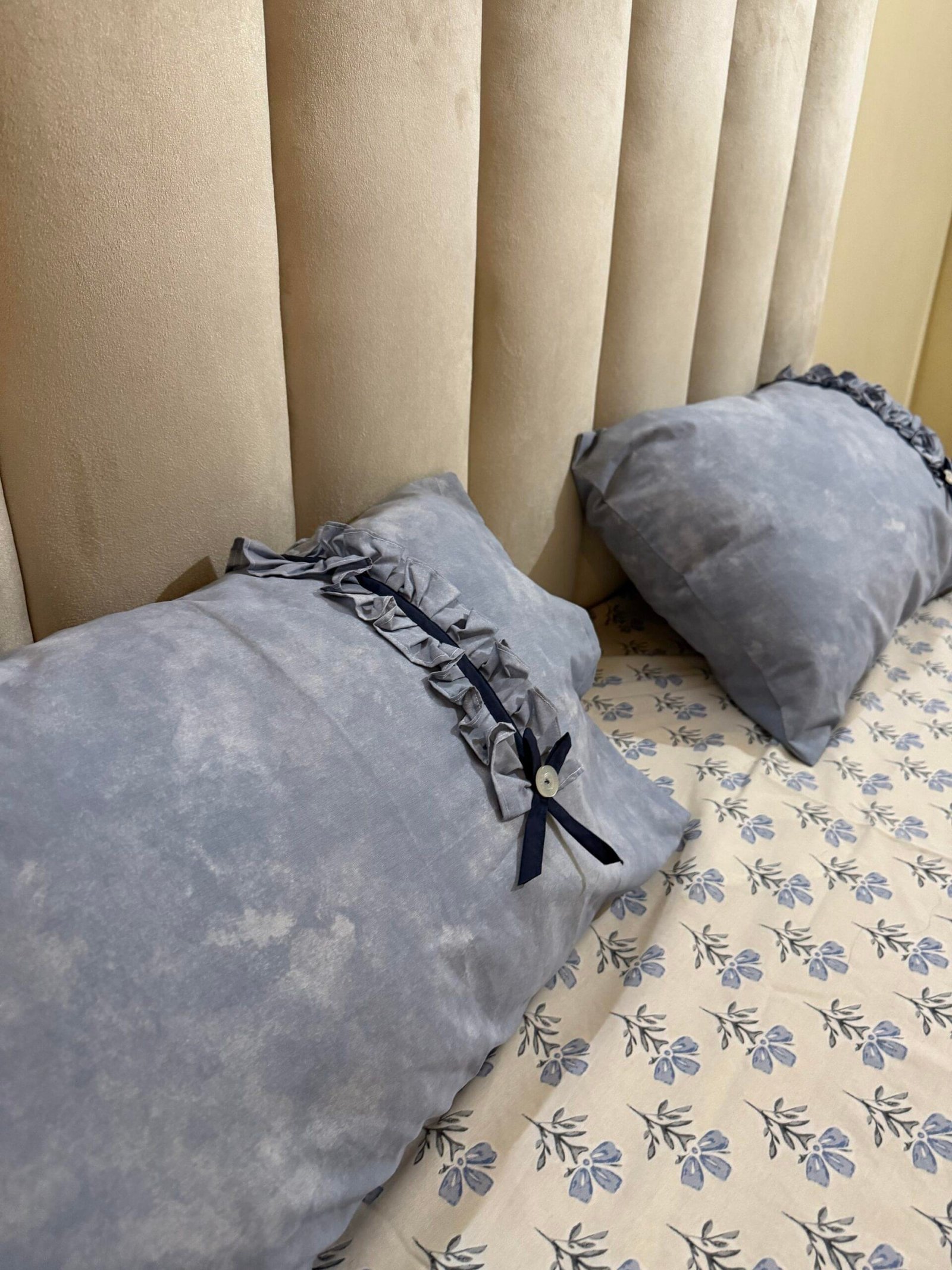 King Size Blue Floral Cotton Bedsheet with Ruffled Border - Image 2